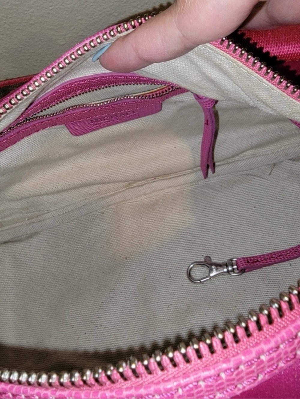 MICHAEL KORS LUXE SPORT SATCHEL/HANDBAG in beautiful BARBIE PINK Fuschia NWT - Picture 8 of 10